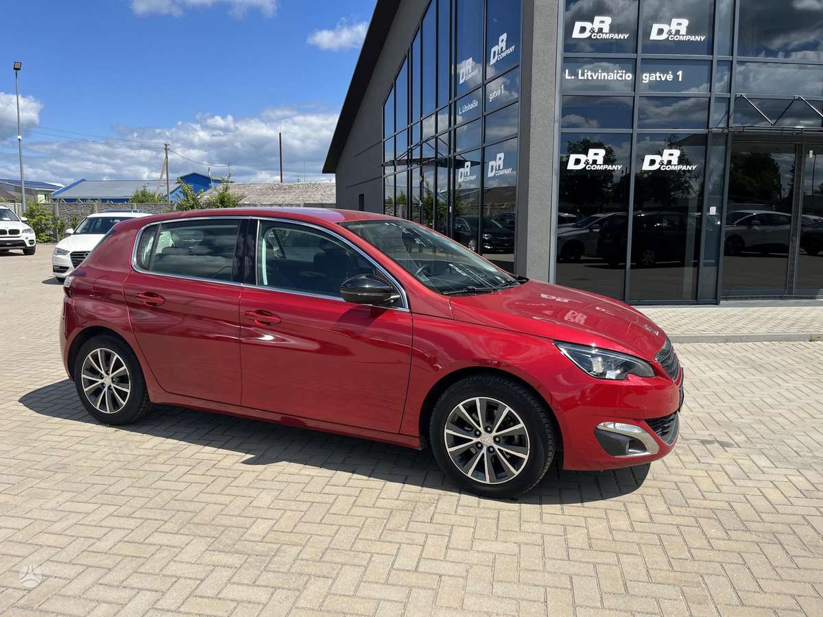 Peugeot 308, 1.2 l., hatchback