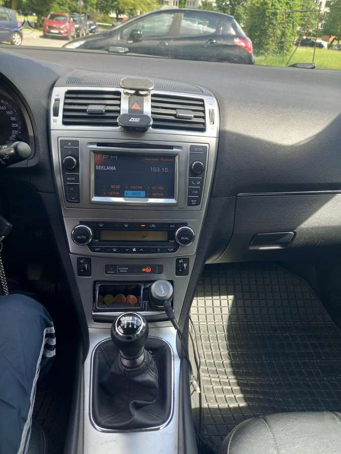 Toyota Avensis - 3