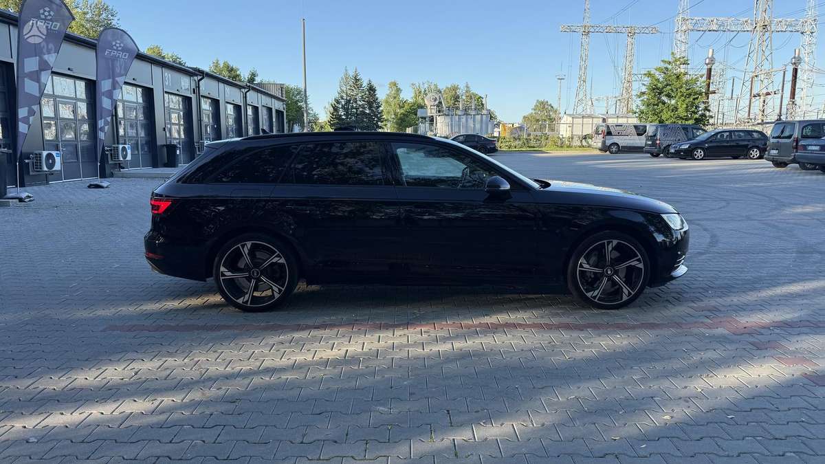 Audi A4, 3.0 l., Универсал