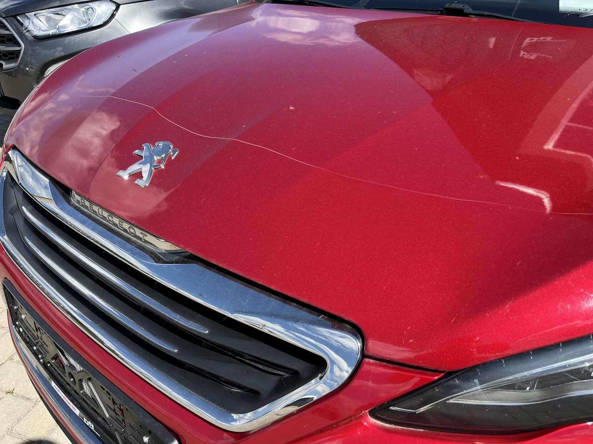 Peugeot 308, 1.2 l., hatchback