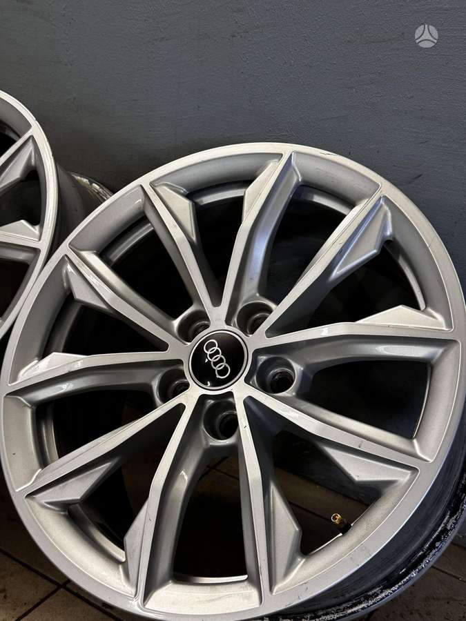 Audi, light alloy, R17