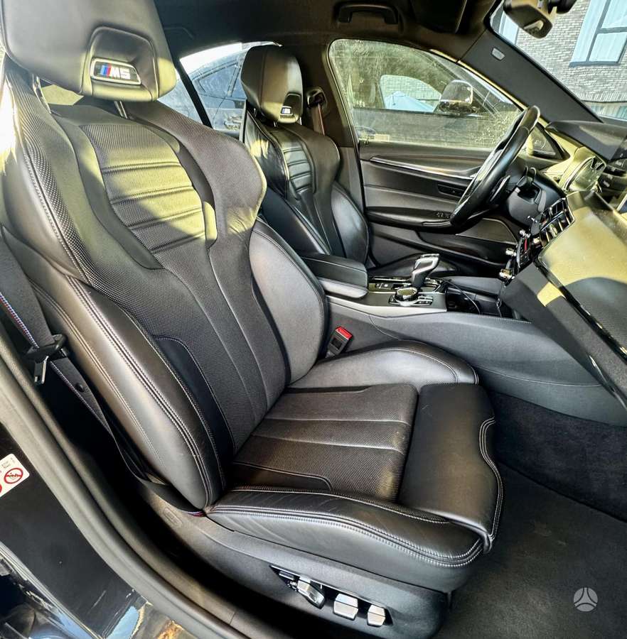 BMW M5, 4.4 l., Седан