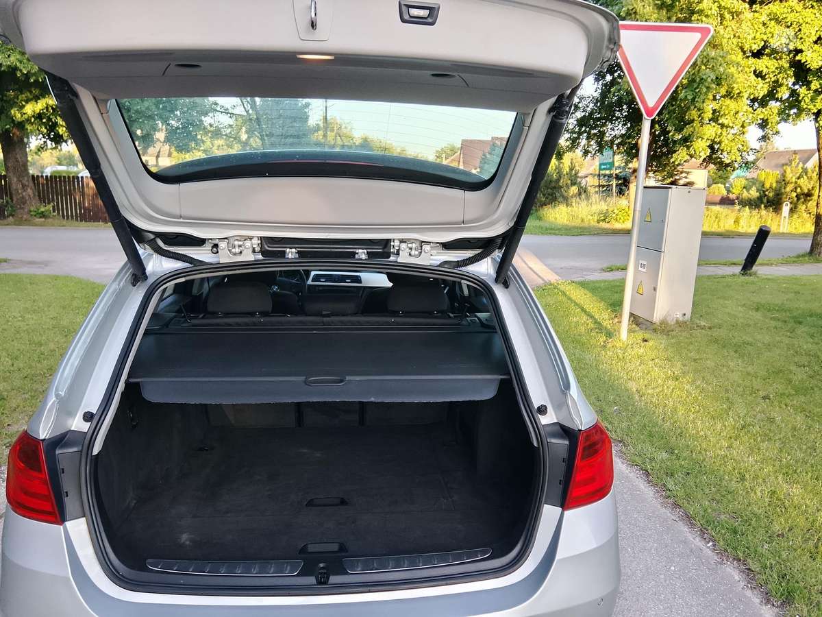 BMW 320, 2.0 l., Универсал