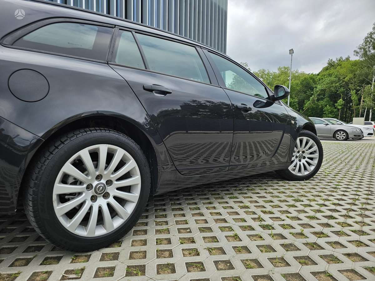 Opel Insignia, 2.0 l., Универсал