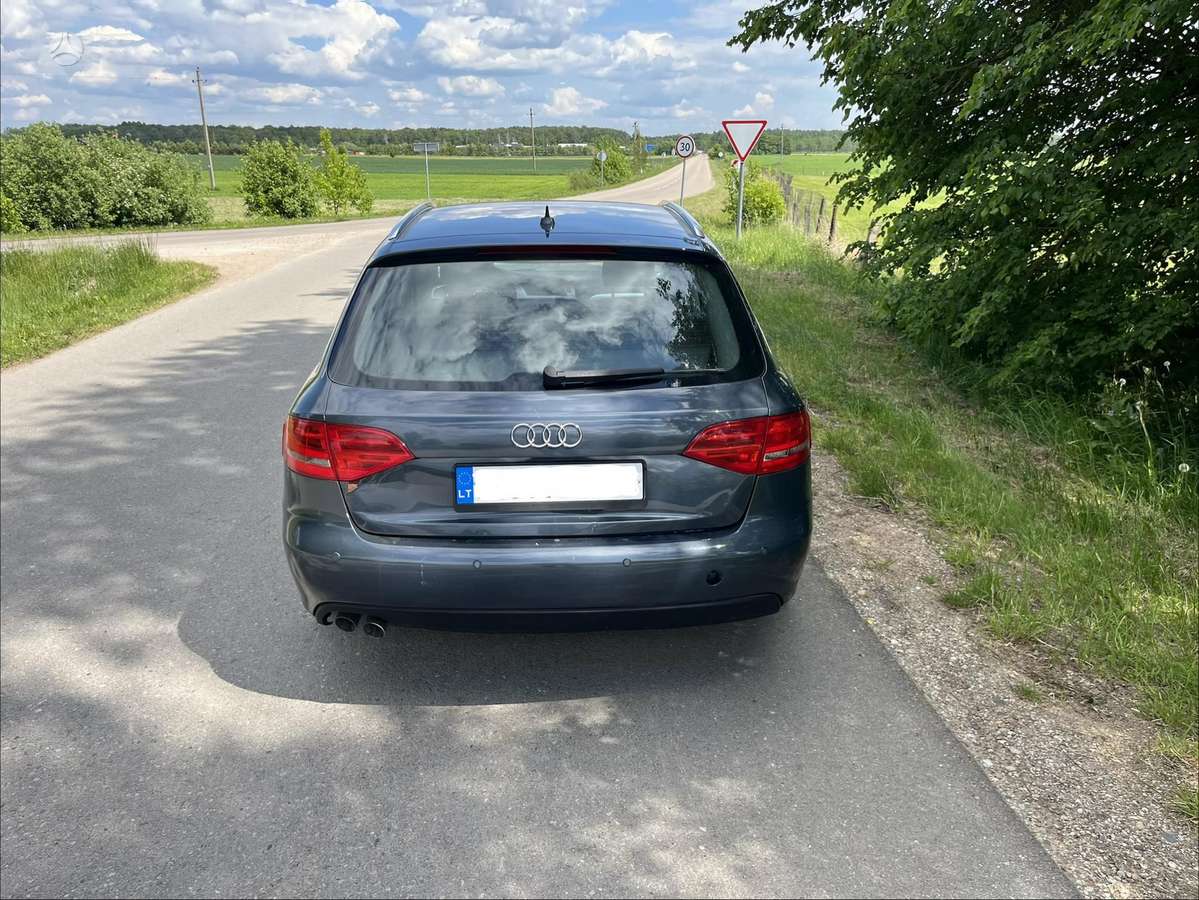 Audi A4, 2.0 l., Универсал