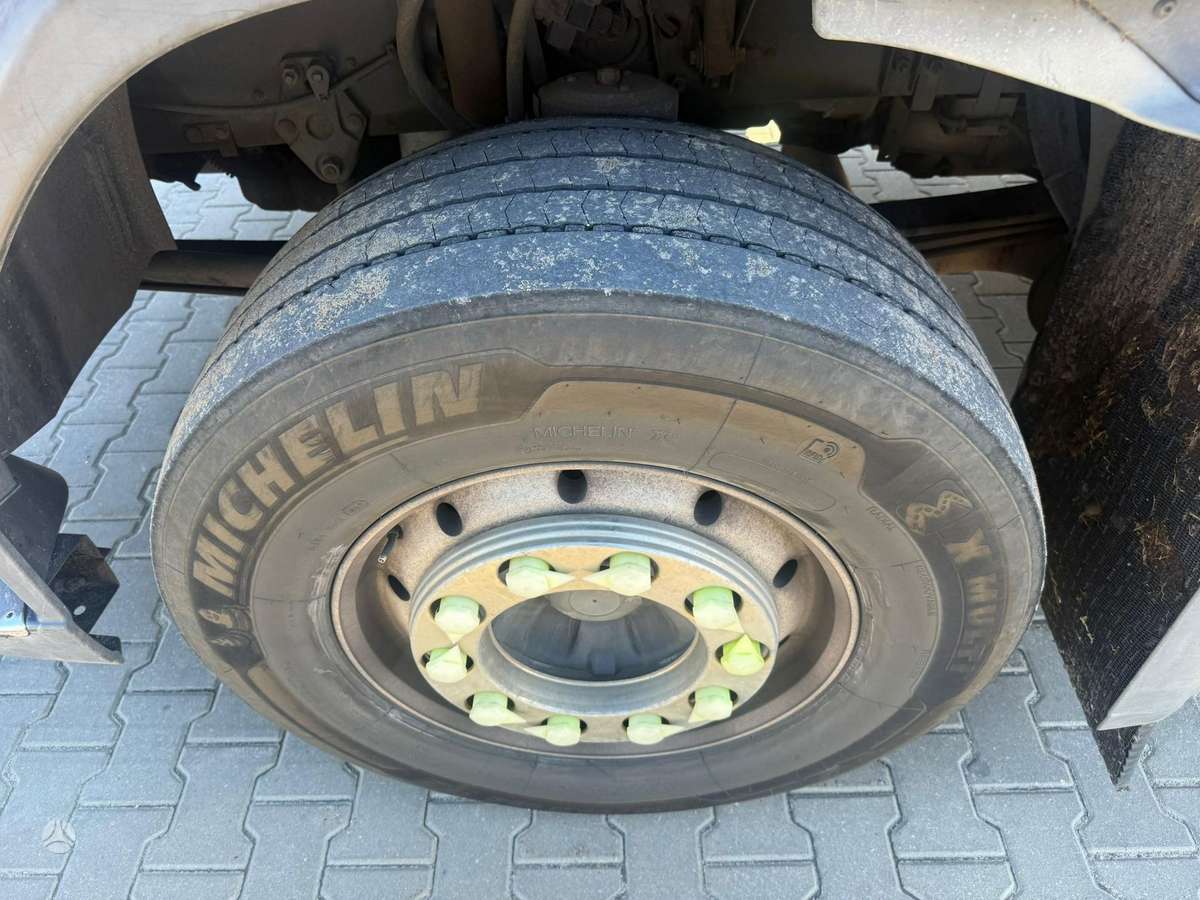 Volvo FM26.440, платформы