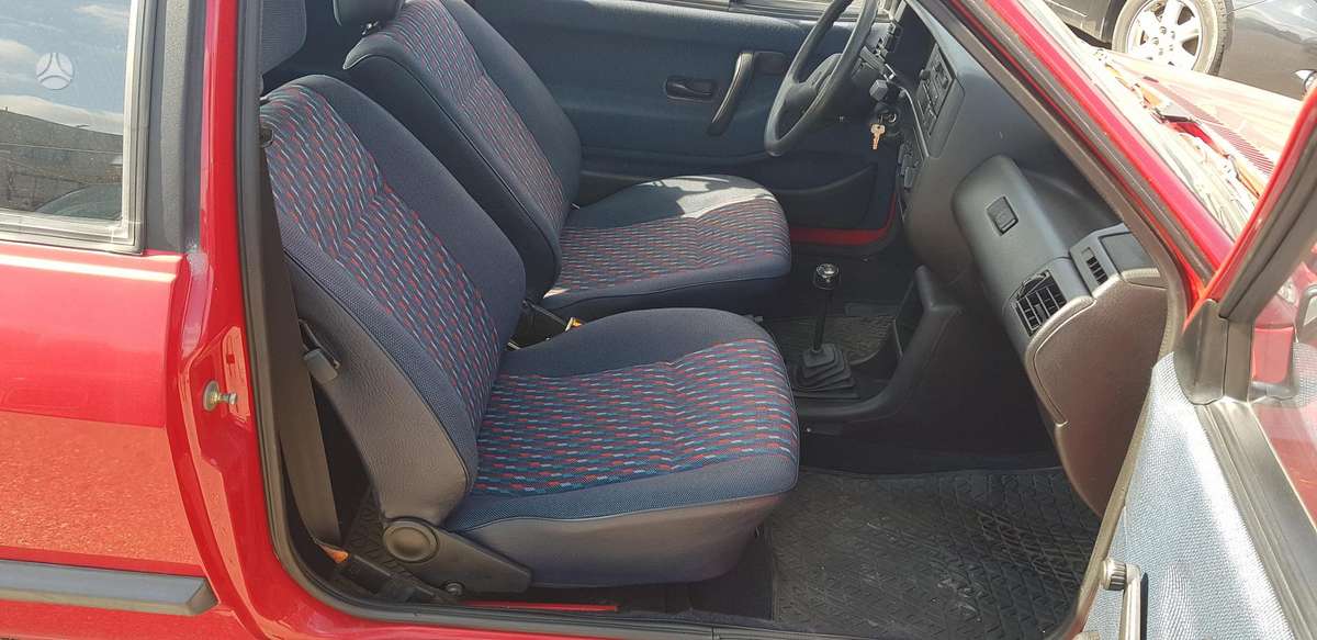 Volkswagen Polo - 11