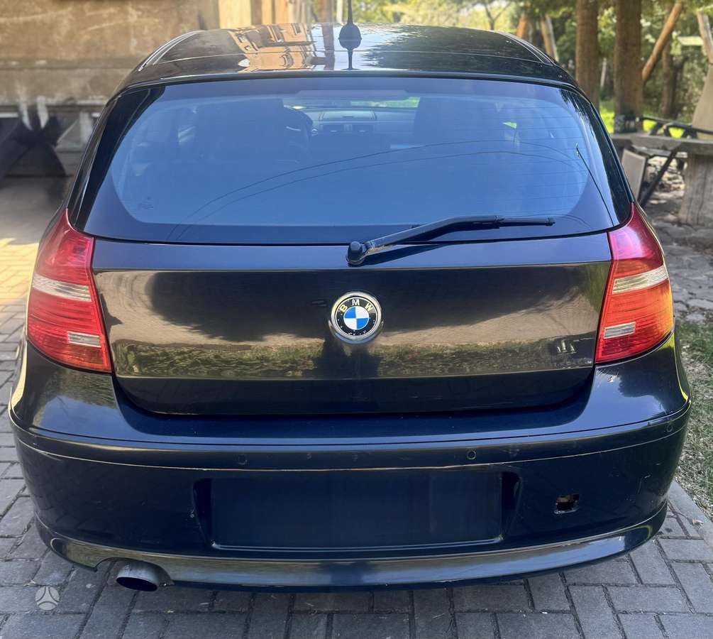 BMW 118, 2.0 l., hatchback