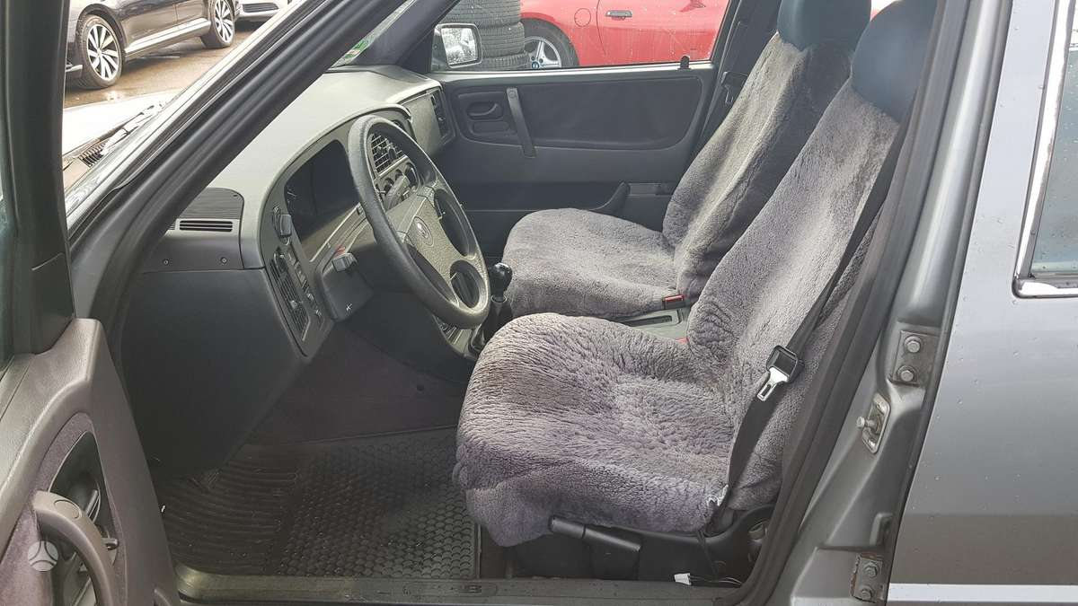 Saab 9000, 2.3 l., Хэтчбек