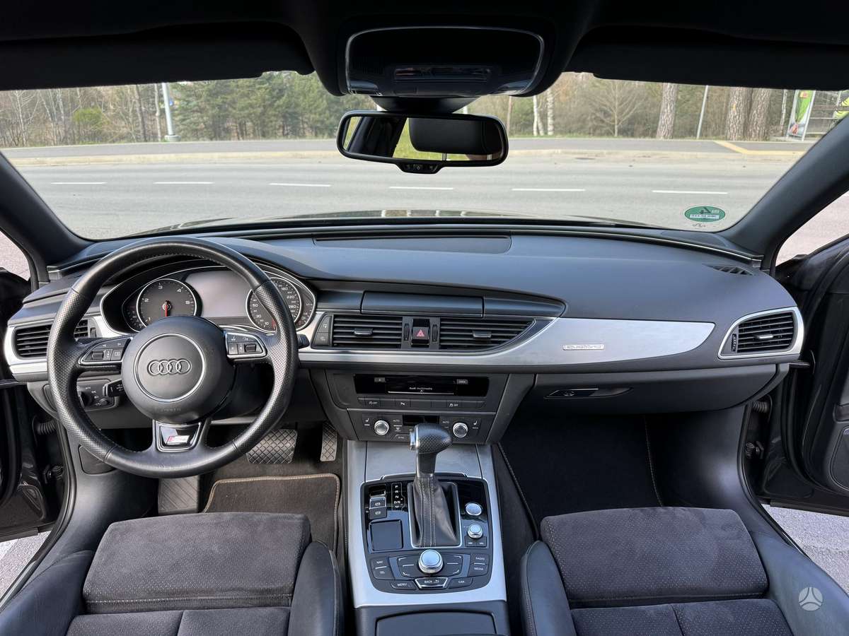 Audi A6, 3.0 l., Седан