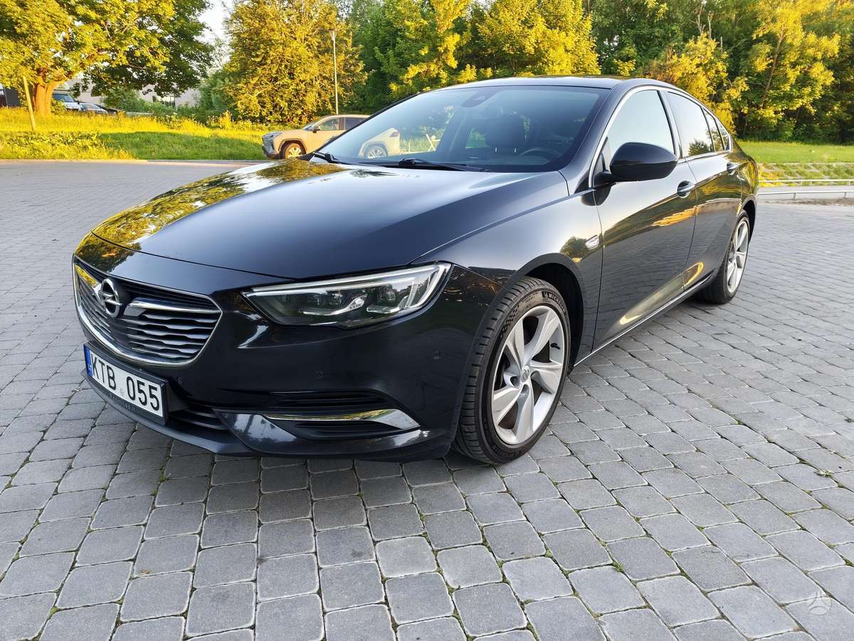 Opel Insignia, 1.6 l., hatchback