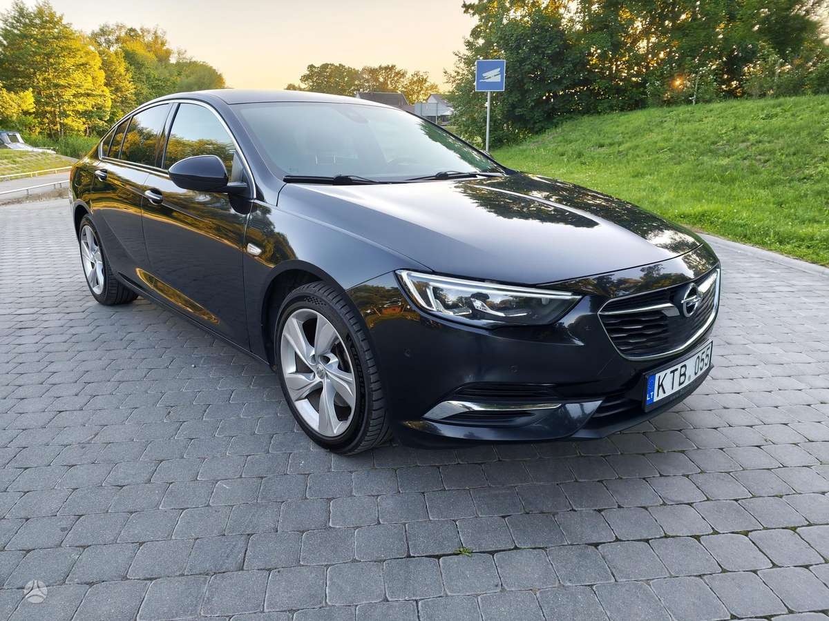 Opel Insignia, 1.6 l., hatchback