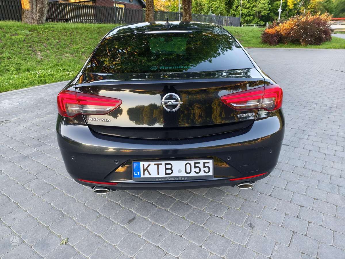Opel Insignia, 1.6 l., hatchback