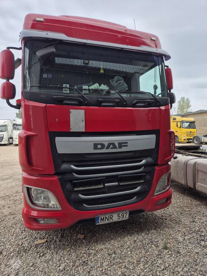 Iveco Xf, 2 guļamvietas