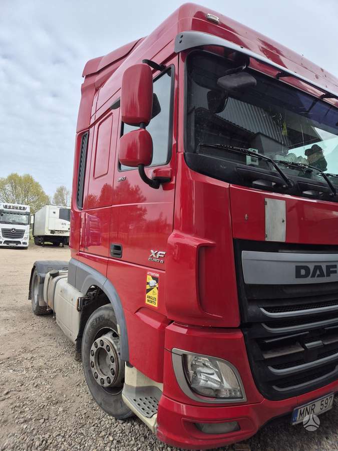 Iveco Xf, 2 miegamosios vietos