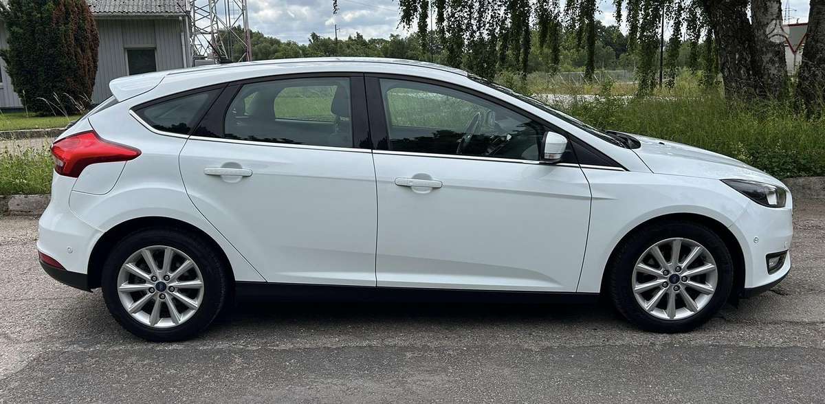 Ford Focus, 1.0 l., hatchback