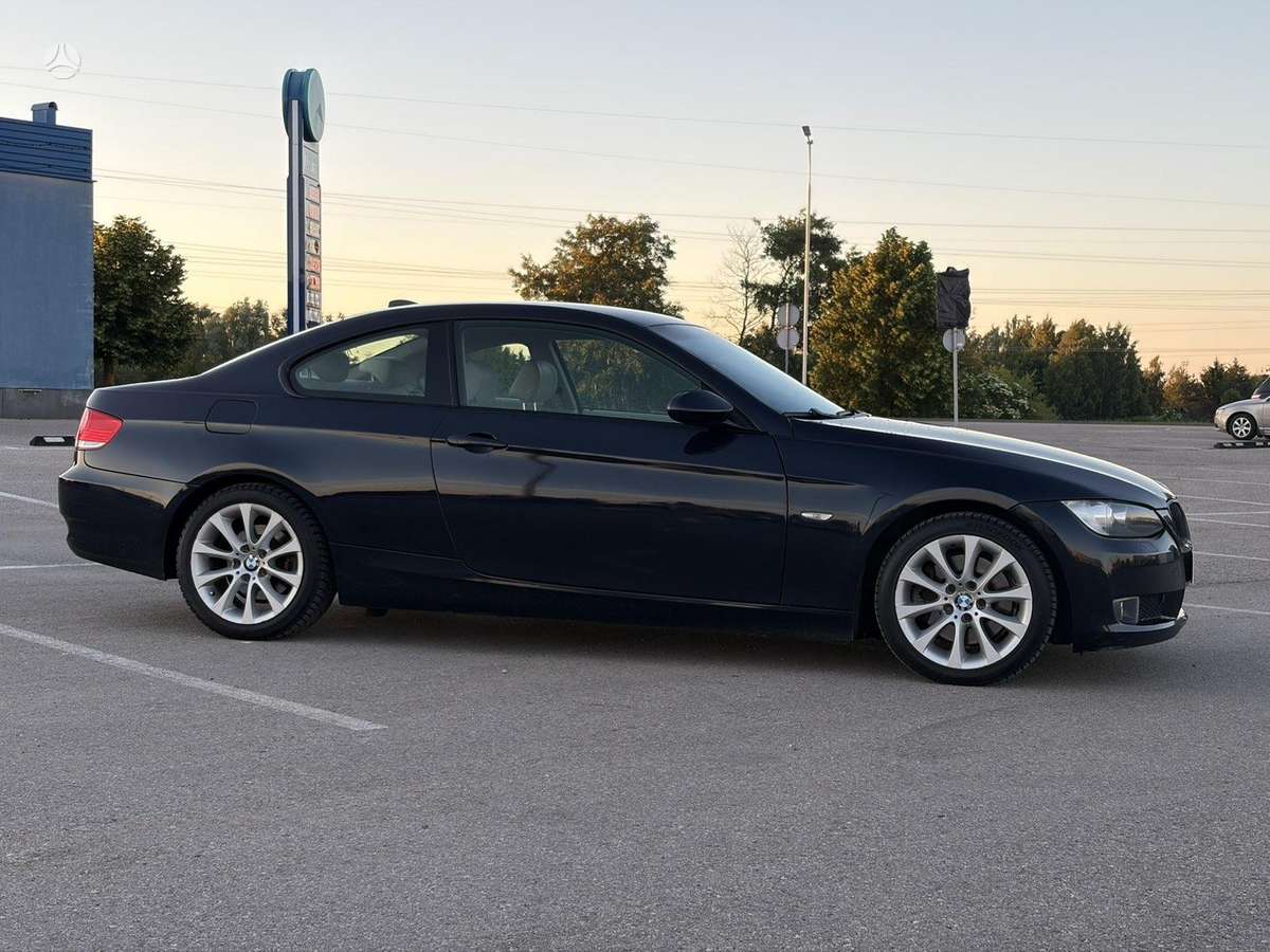 BMW 325, 3.0 l., coupe