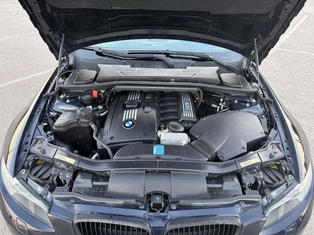 BMW 325, 3.0 l., coupe