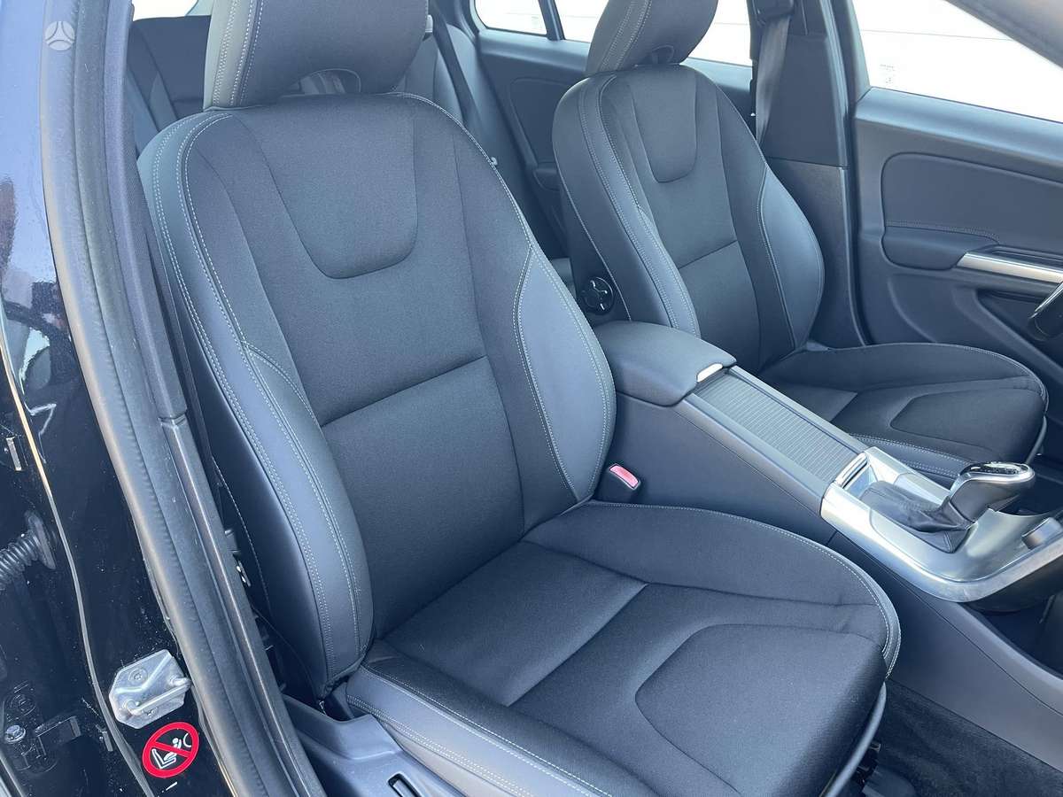 Volvo V60, 2.0 l., Универсал