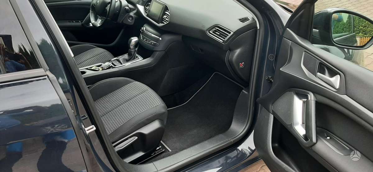 Peugeot 308, 1.6 l., Универсал