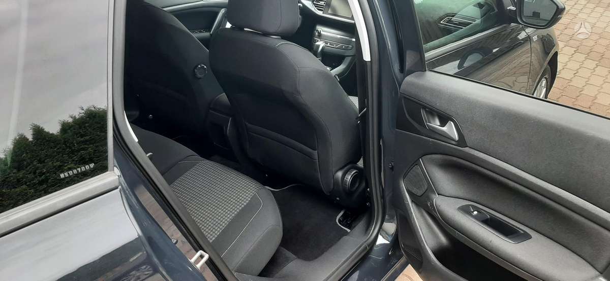 Peugeot 308, 1.6 l., Универсал