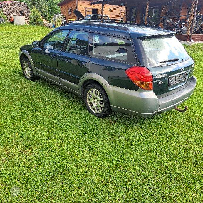 Subaru Outback - 4