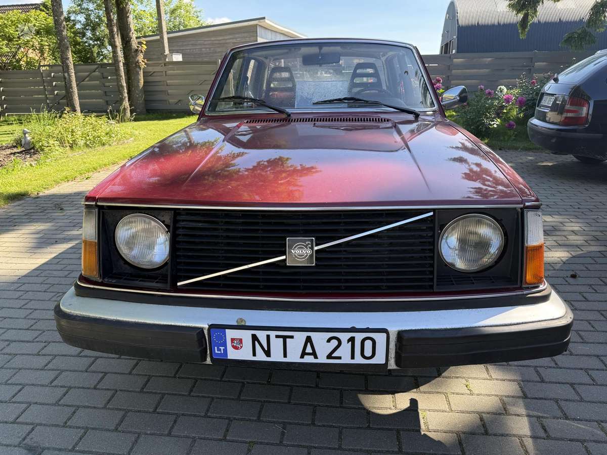 Volvo 244 - 5