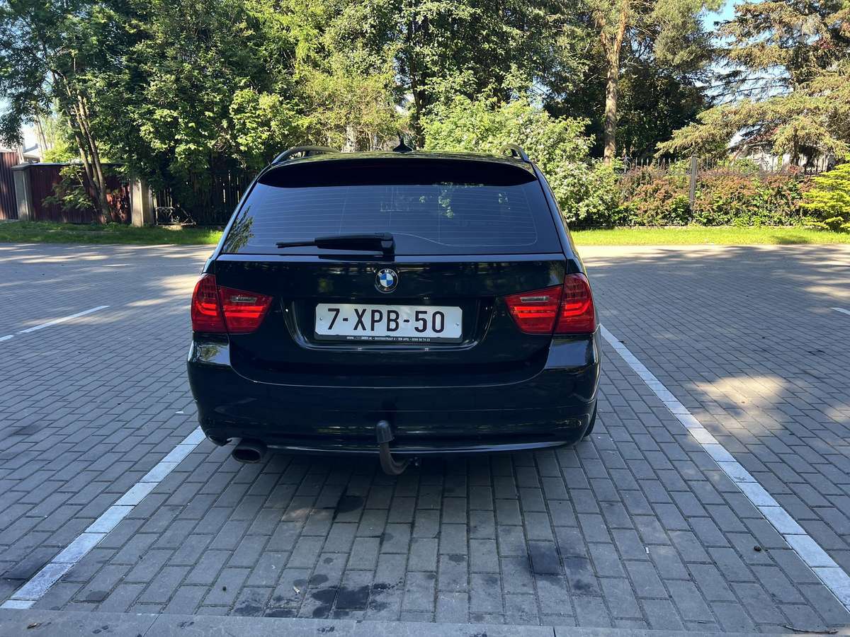 BMW 320, 2.0 l., Универсал