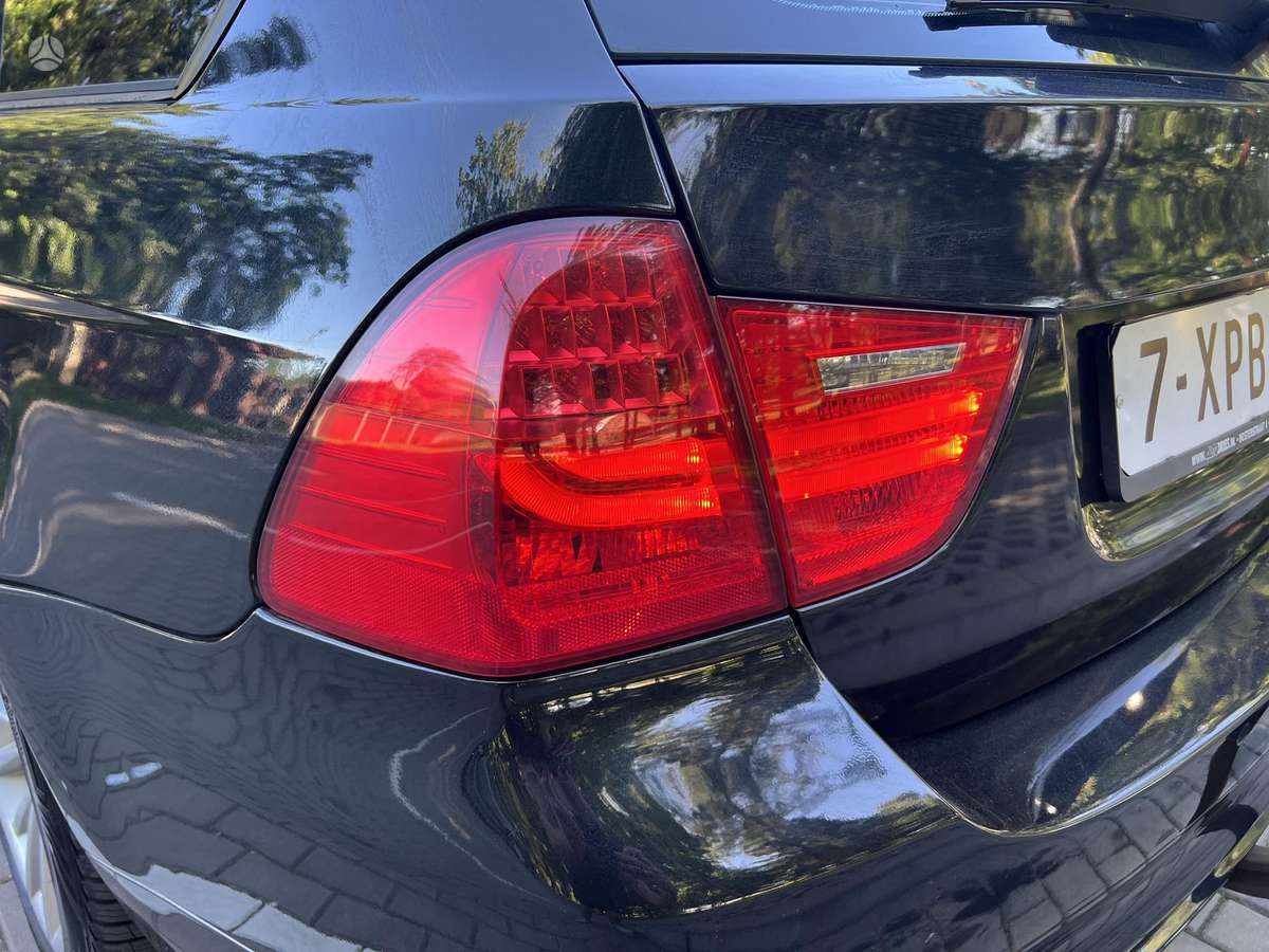 BMW 320, 2.0 l., Универсал
