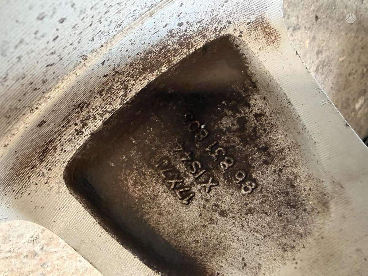 Chrysler, light alloy, R17