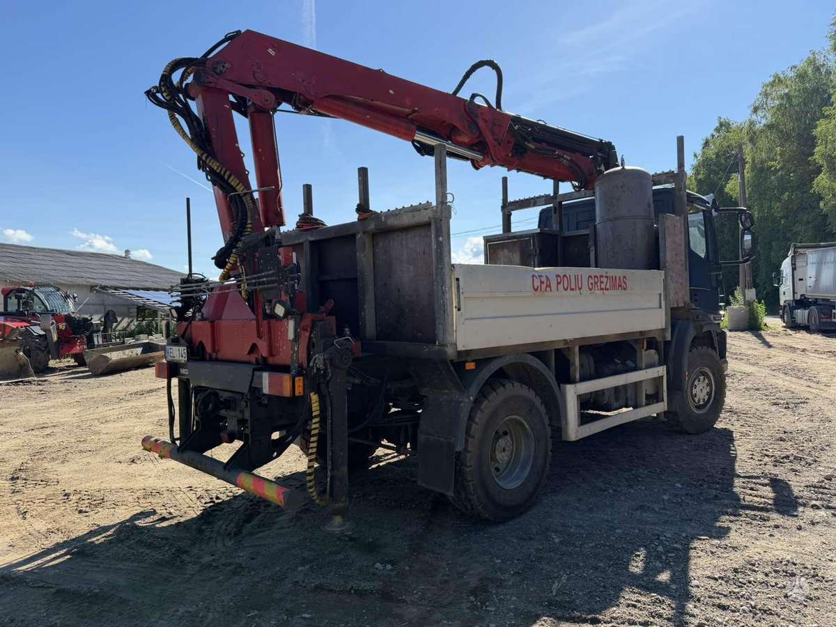 Iveco ML100E22, crane trucks