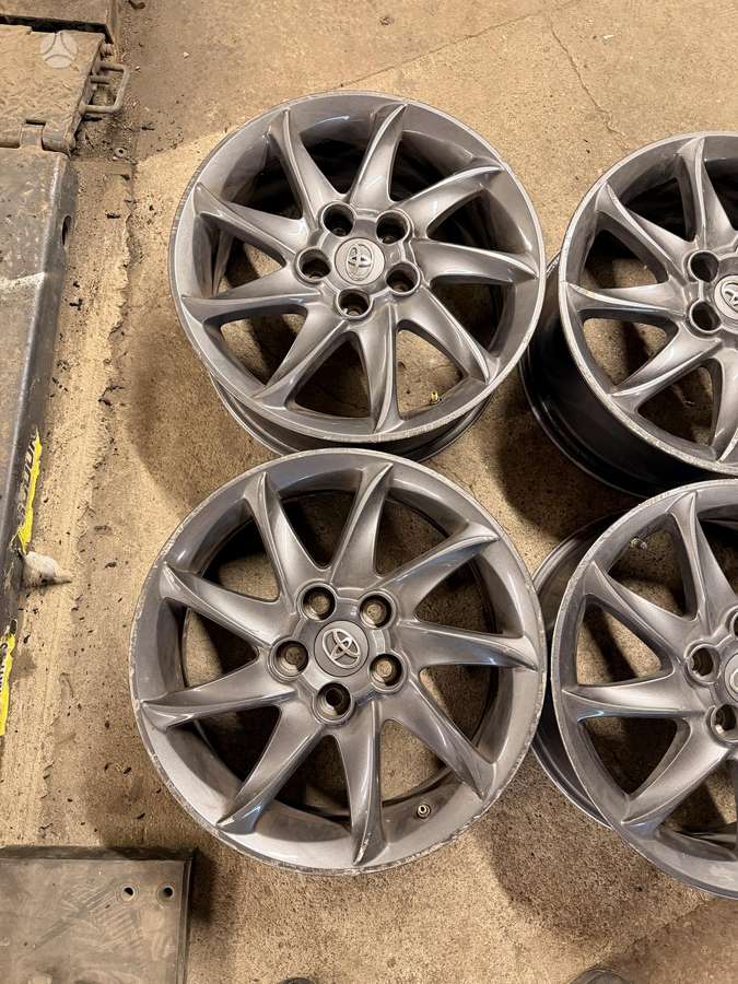 Toyota, light alloy, R17