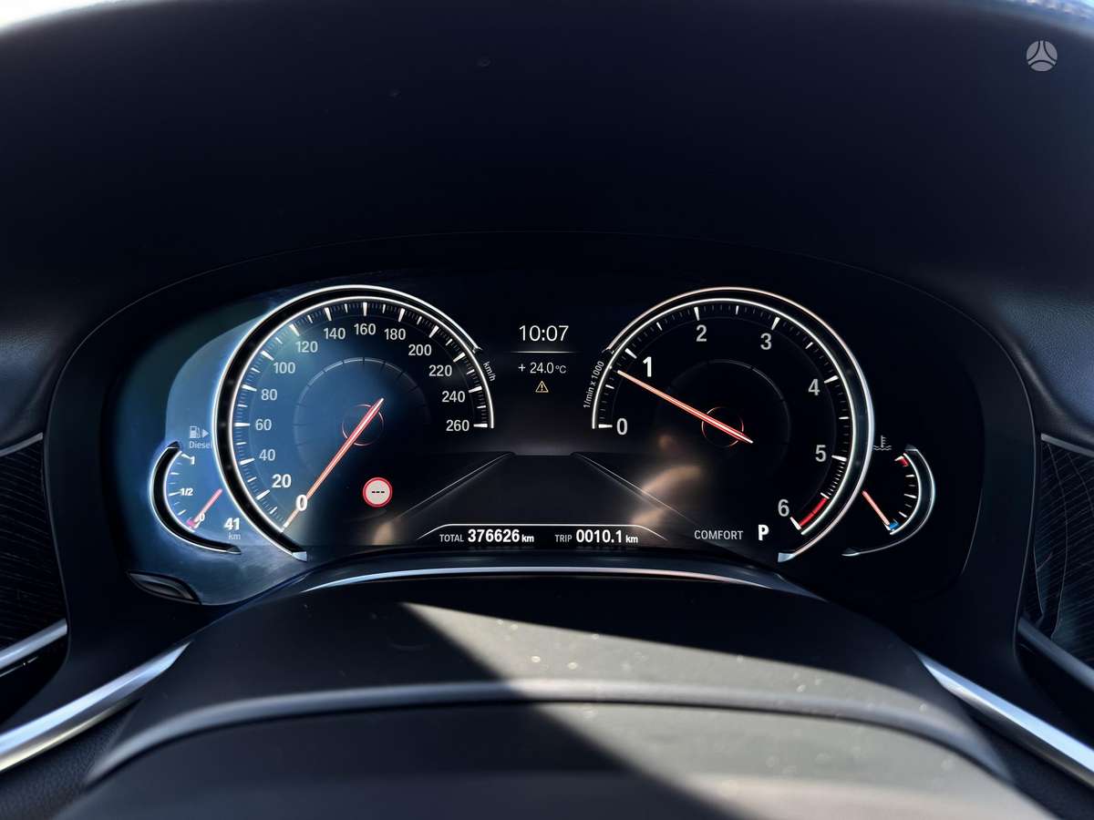 BMW 730, 3.0 l., Седан