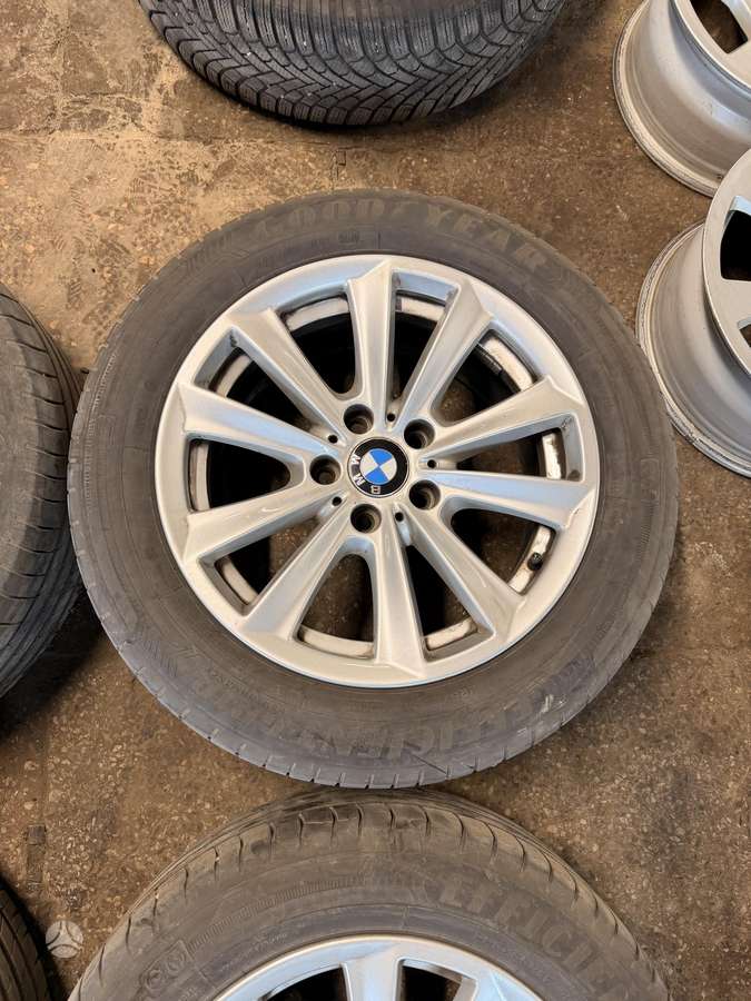 BMW, lengvojo lydinio, R17