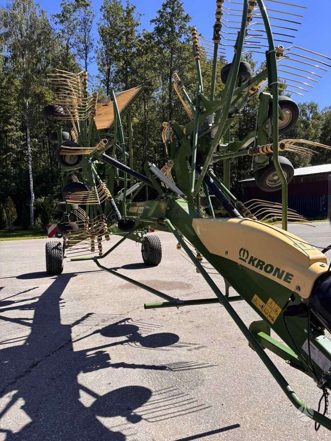 Krone SWADRO TS680, grėbliai