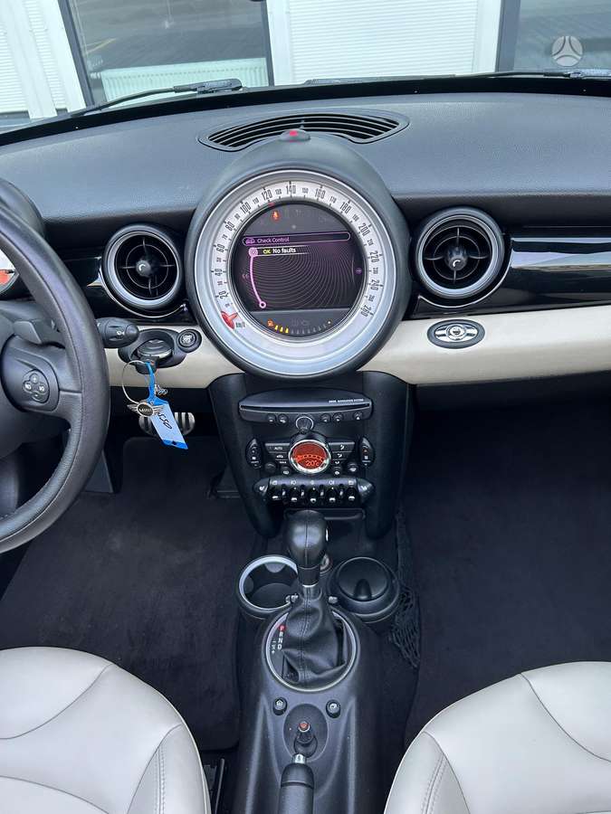 Mini Cooper SD, 2.0 l., convertible