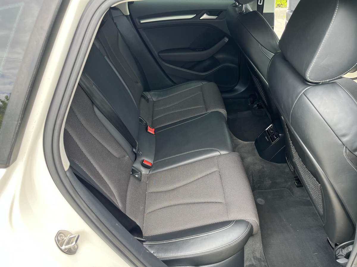 Audi A3, 1.4 l., hatchback