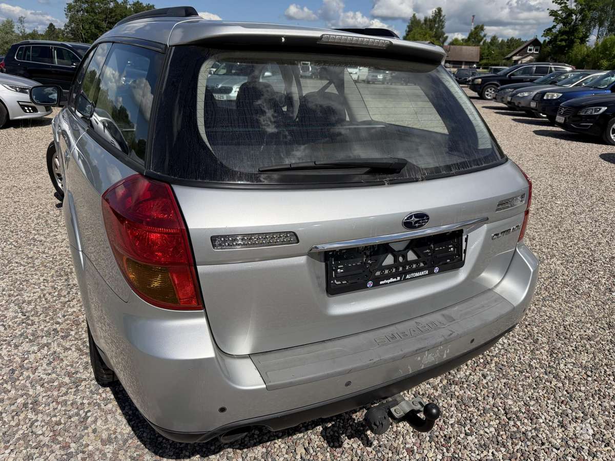 Subaru Outback, 2.5 l., universalas