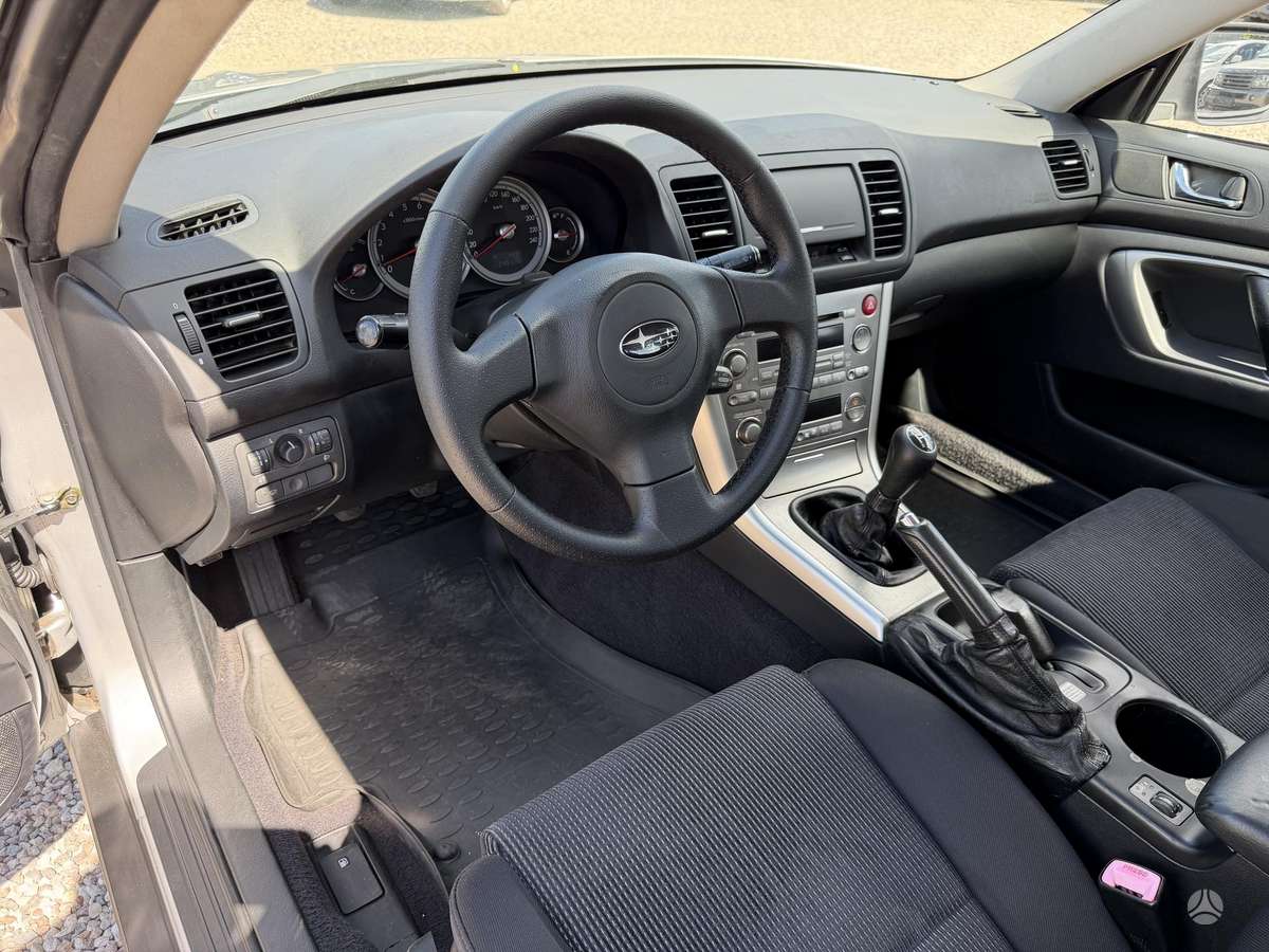 Subaru Outback, 2.5 l., universalas