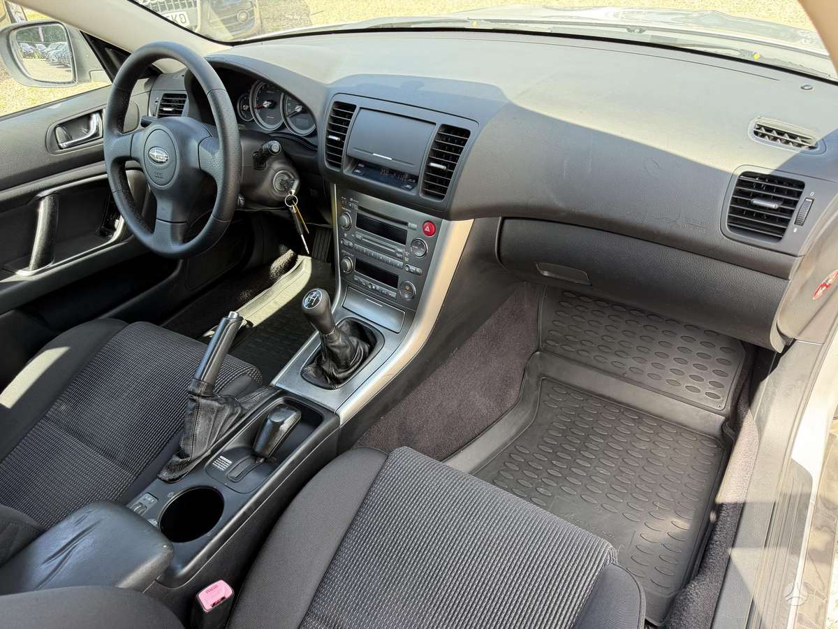 Subaru Outback, 2.5 l., universalas