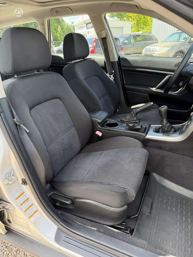 Subaru Outback, 2.5 l., universalas
