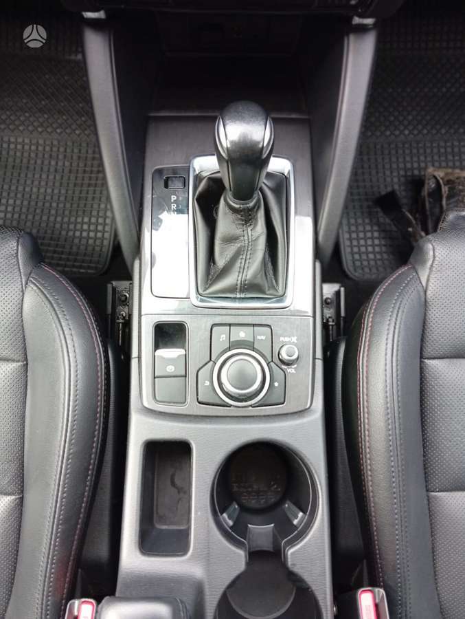 Mazda CX-5, 2.2 l., Внедорожник / Кроссовер
