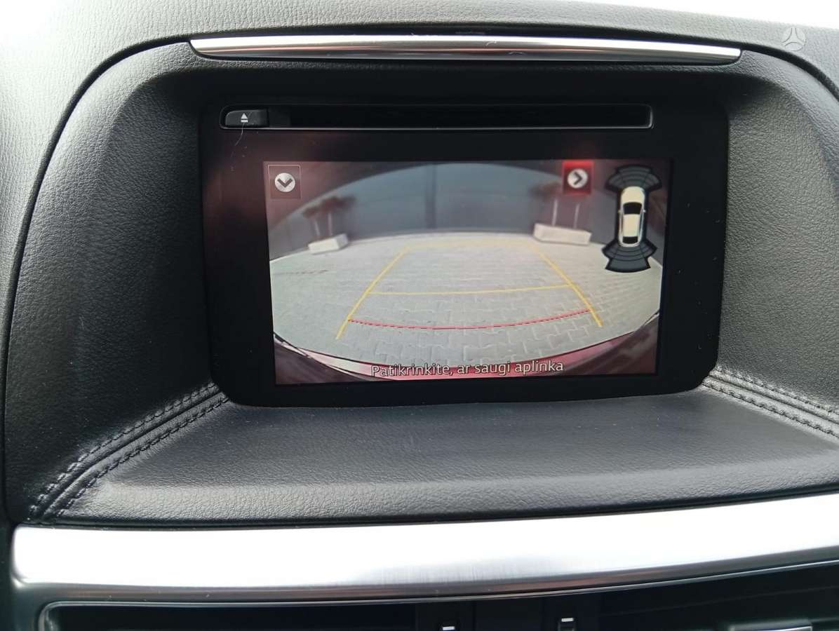 Mazda CX-5, 2.2 l., off-road / crossover