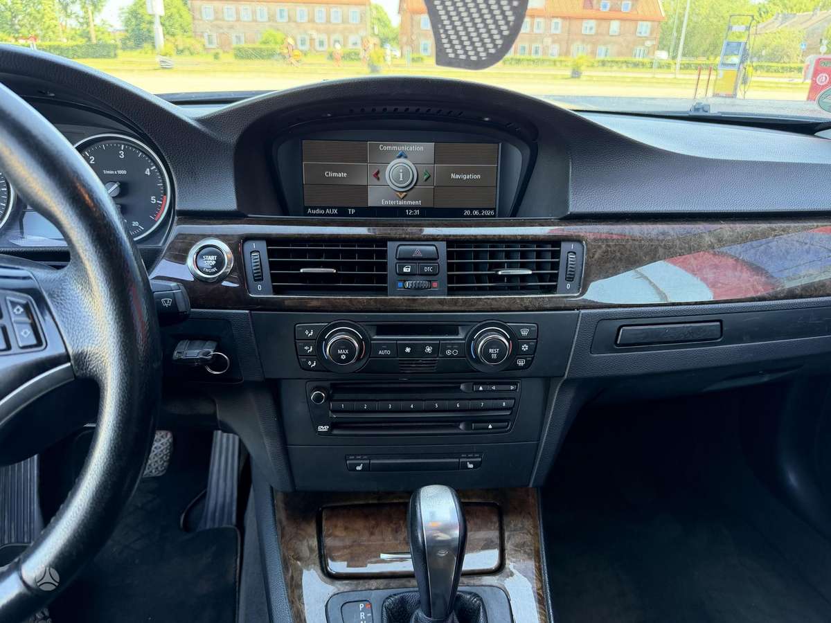BMW 320, 2.0 l., coupe