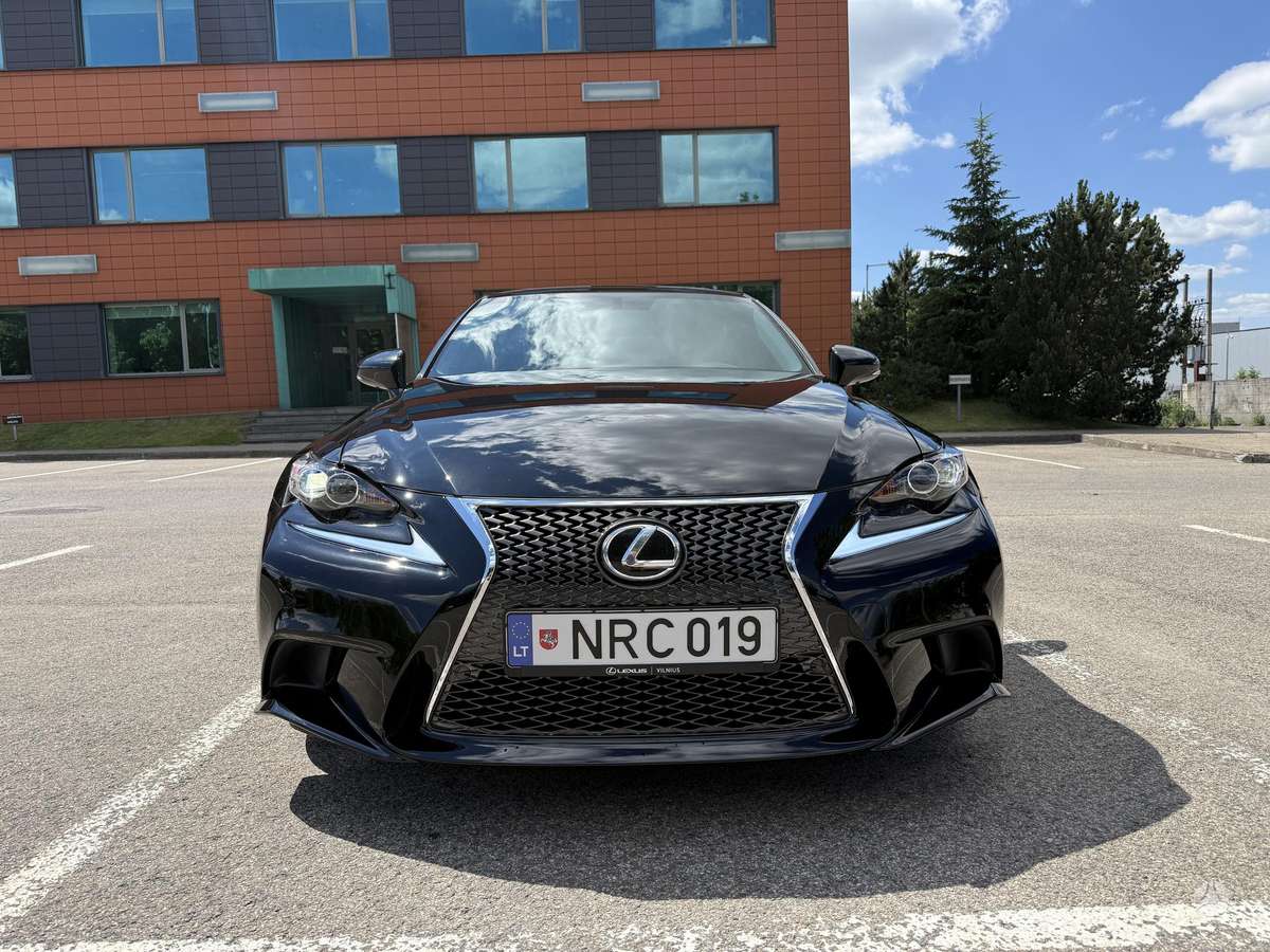 Lexus IS 250, 2.5 l., Седан