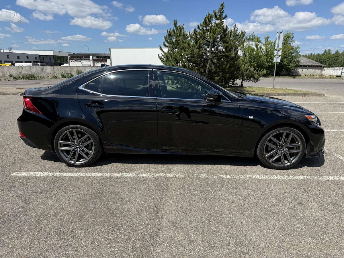Lexus IS 250, 2.5 l., Седан