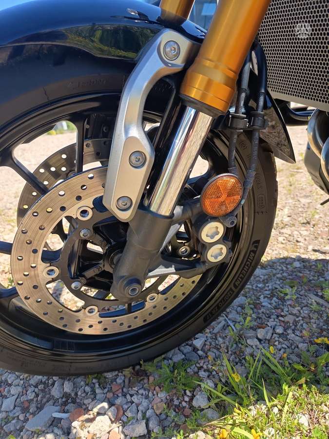 Yamaha XSR 900cc, street / classic