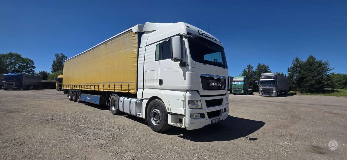 MAN TGX 480, 2 miegamosios vietos