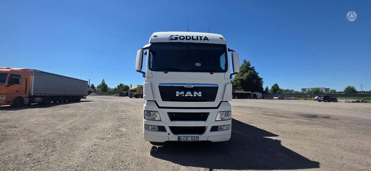 MAN TGX 480, 2 miegamosios vietos