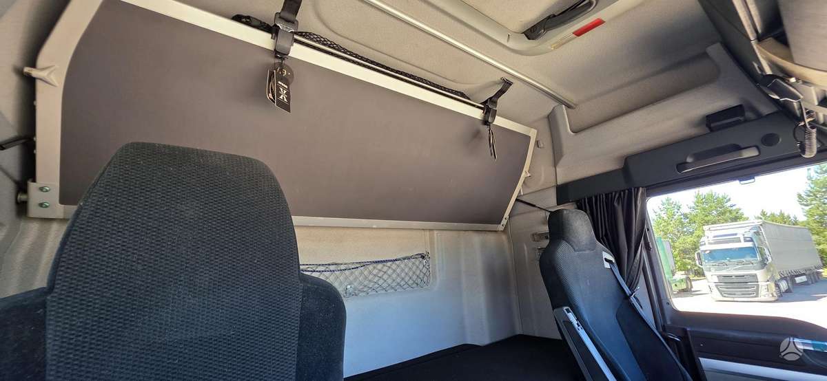 MAN TGX 480, 2 спальных места